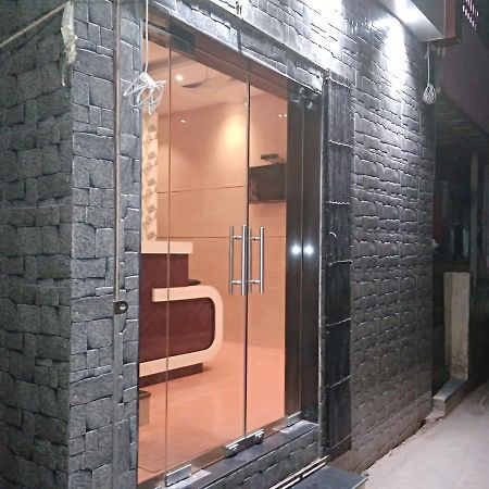 Hotel Avenue Residency Mumbai Exterior photo