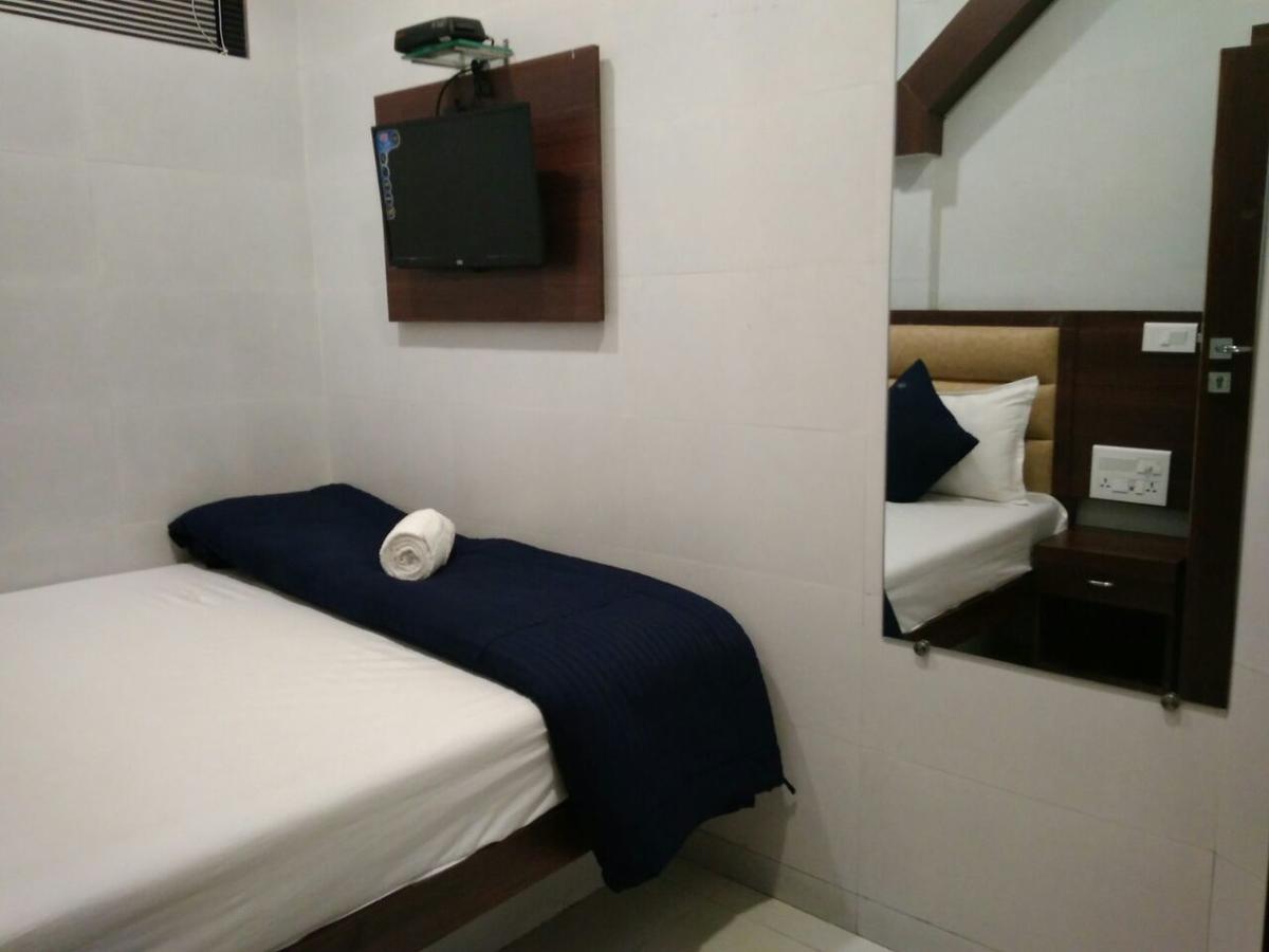 Hotel Avenue Residency Mumbai Exterior photo